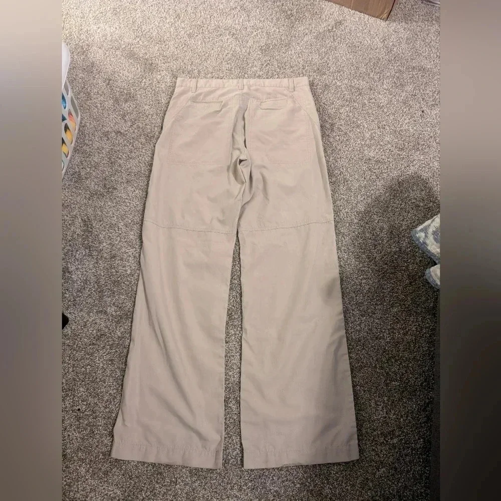 🎈3/$15🎈 Men's size 3 lightweight khaki pants with zippered pockets